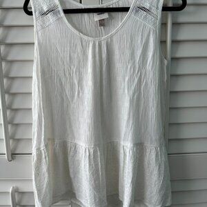 Pretty white summer top